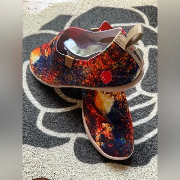 UIN Multicolor Artistic Slip-On Shoes - Picture 6 of 6